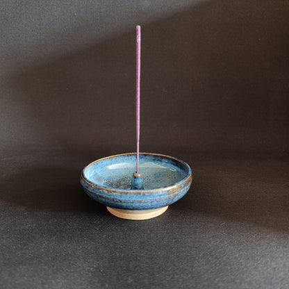 "BLUE" line incense holder
