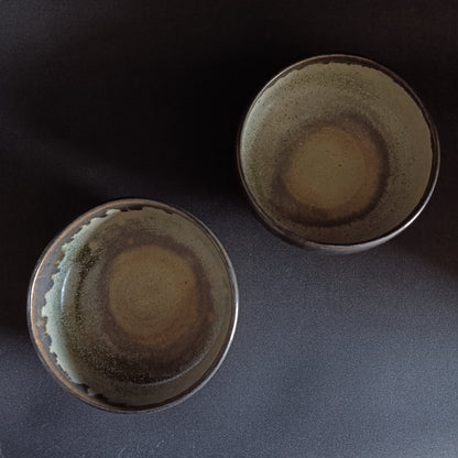 Set of 2 green and black bowls from the "SALVIA" line