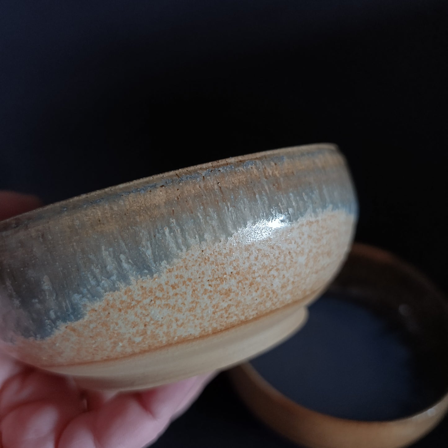 Set aus 2 Schüsseln der Serie „TERRAMARE“.