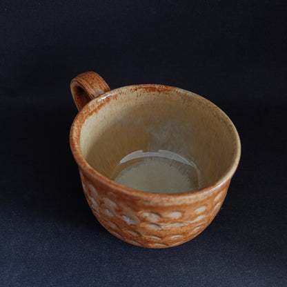 Stoneware mug from the "TERRA" line