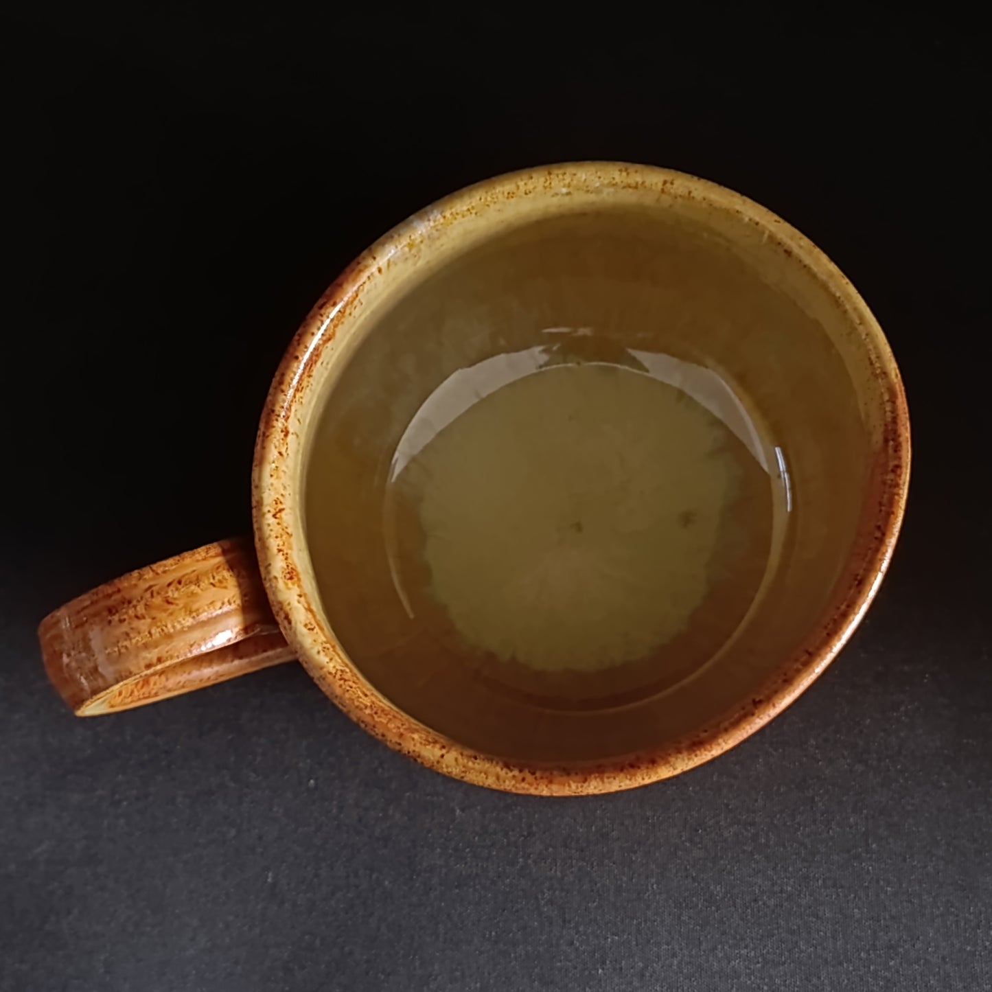 Stoneware mug from the "TERRA" line