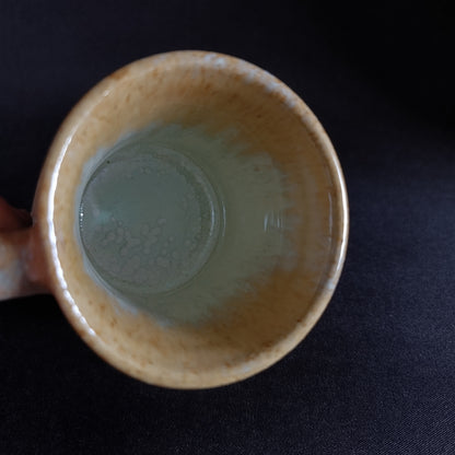 Stoneware mug from the "TERRA" line