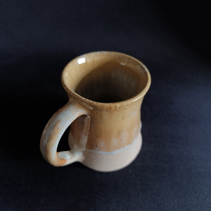 Stoneware mug from the "TERRA" line