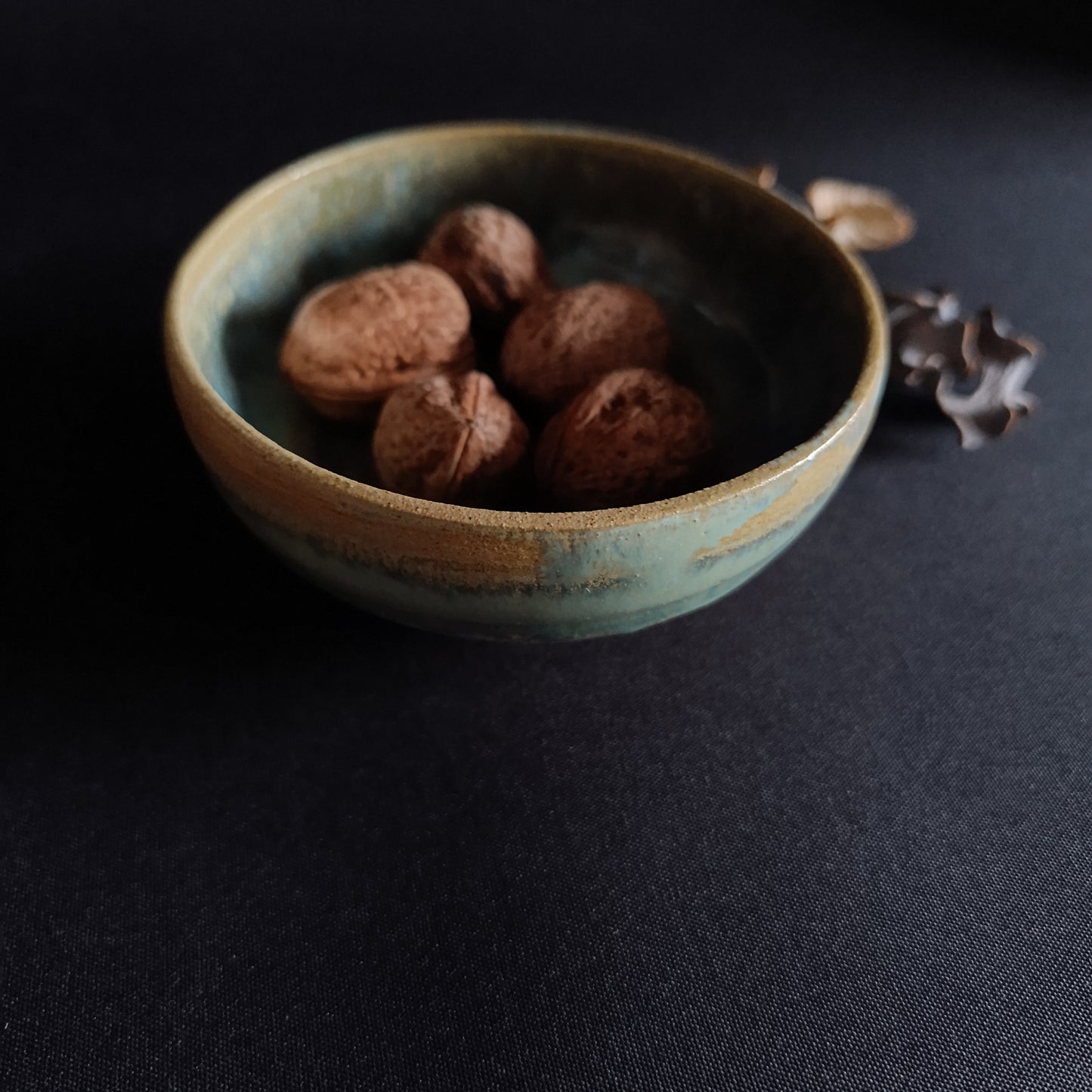 Green bowl "SAGE" line