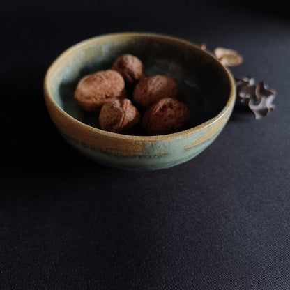 Green bowl "SAGE" line