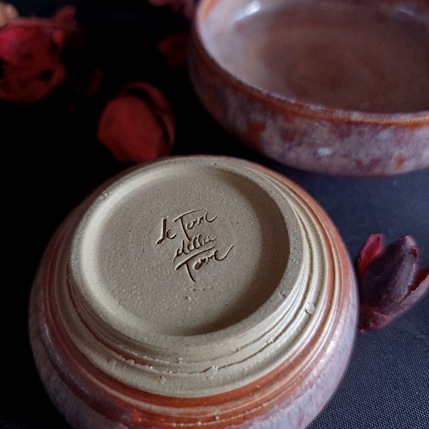 Set mit 2 "Regenbogen"-Schüsseln