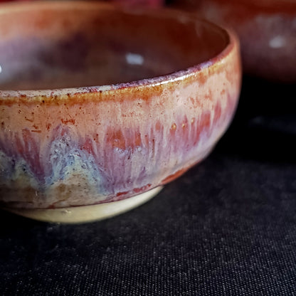 Set mit 2 "Regenbogen"-Schüsseln