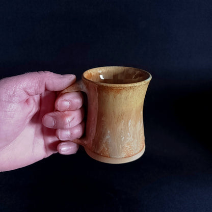 Stoneware mug from the "TERRA" line
