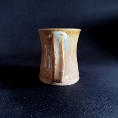 Stoneware mug from the "TERRA" line