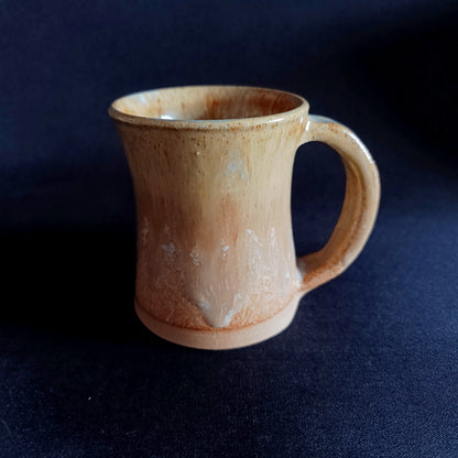 Stoneware mug from the "TERRA" line