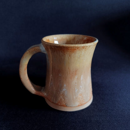 Stoneware mug from the "TERRA" line