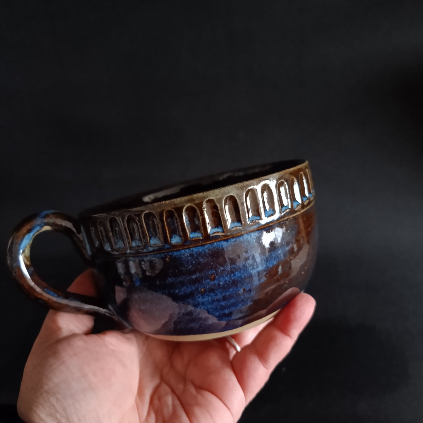 Steingutbecher aus der Linie "SALVIA"