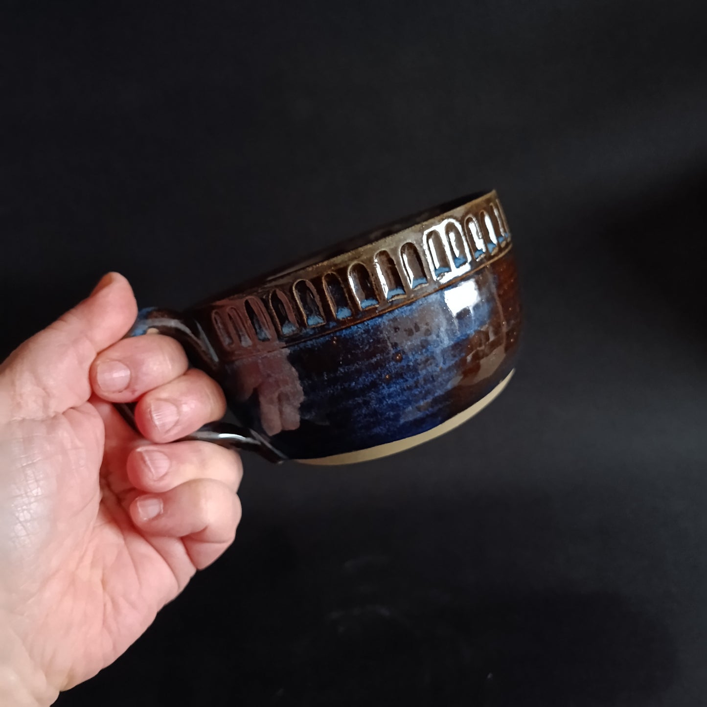 Steingutbecher aus der Linie "SALVIA"