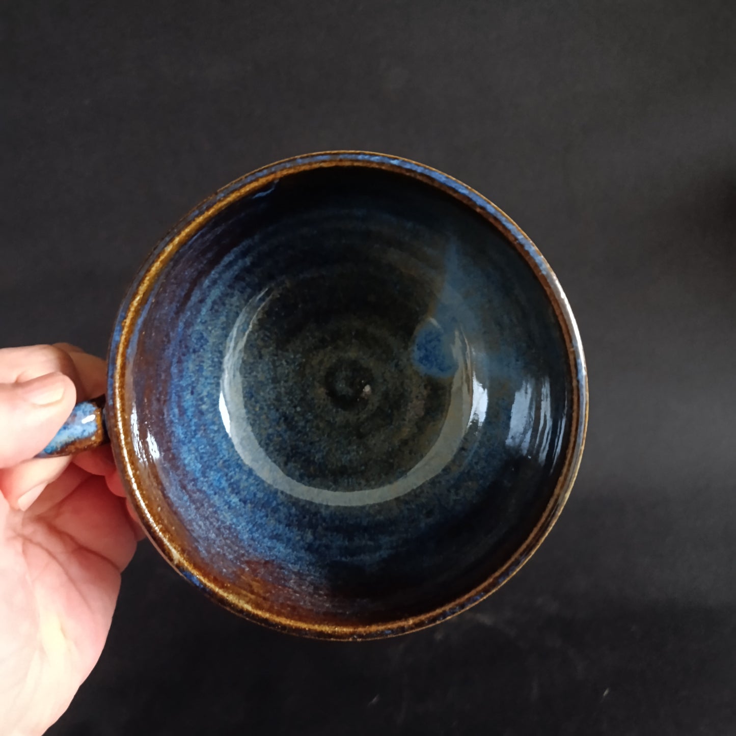 Steingutbecher aus der Linie "SALVIA"