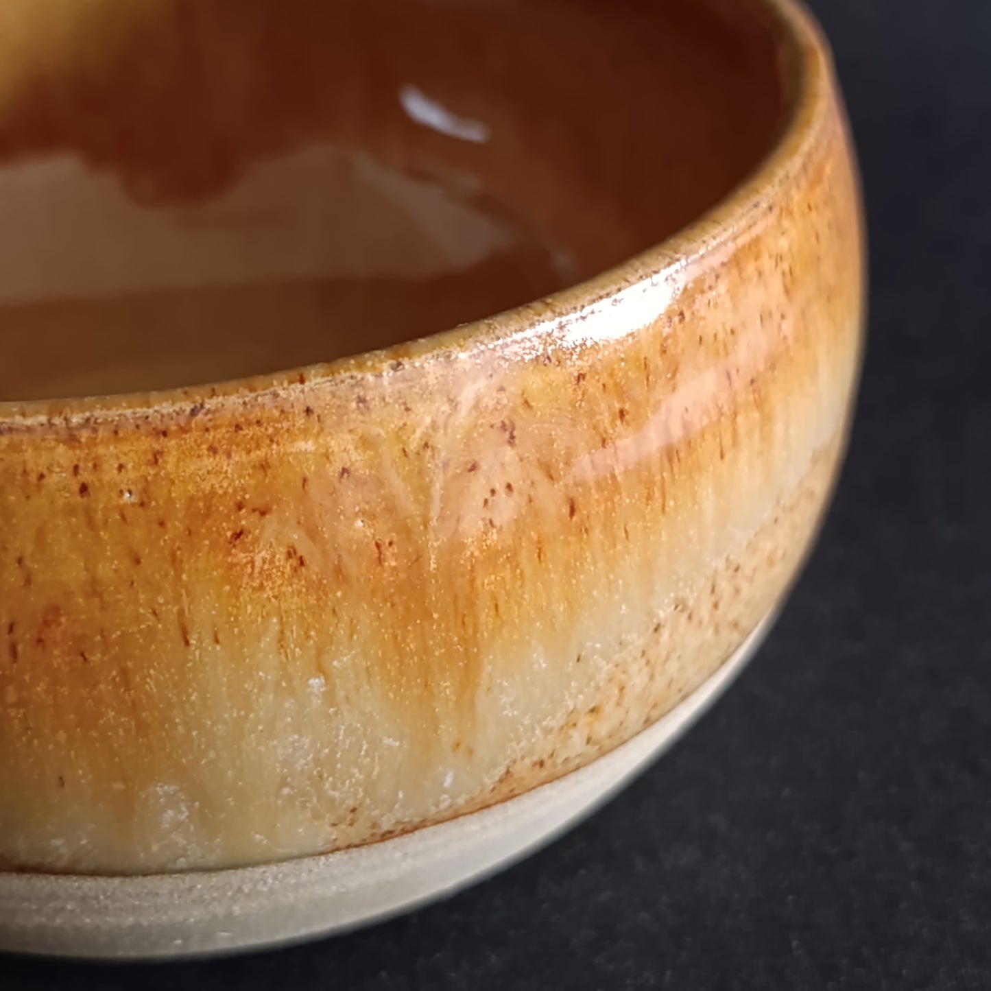 Stoneware mug from the "TERRA" line