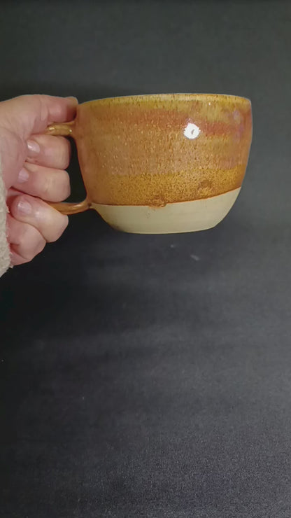 Stoneware mug from the "TERRA" line